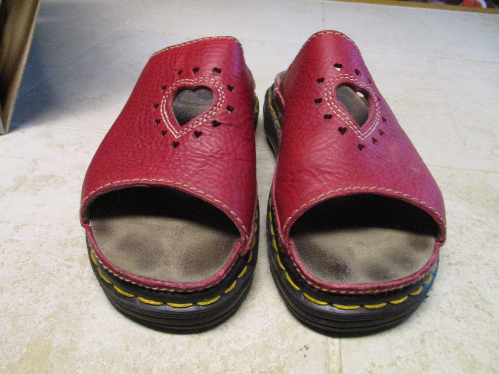 Vintage 2000 Dr. Martens Blood Red Leather Heart Cutout Mules Sandals Size 7