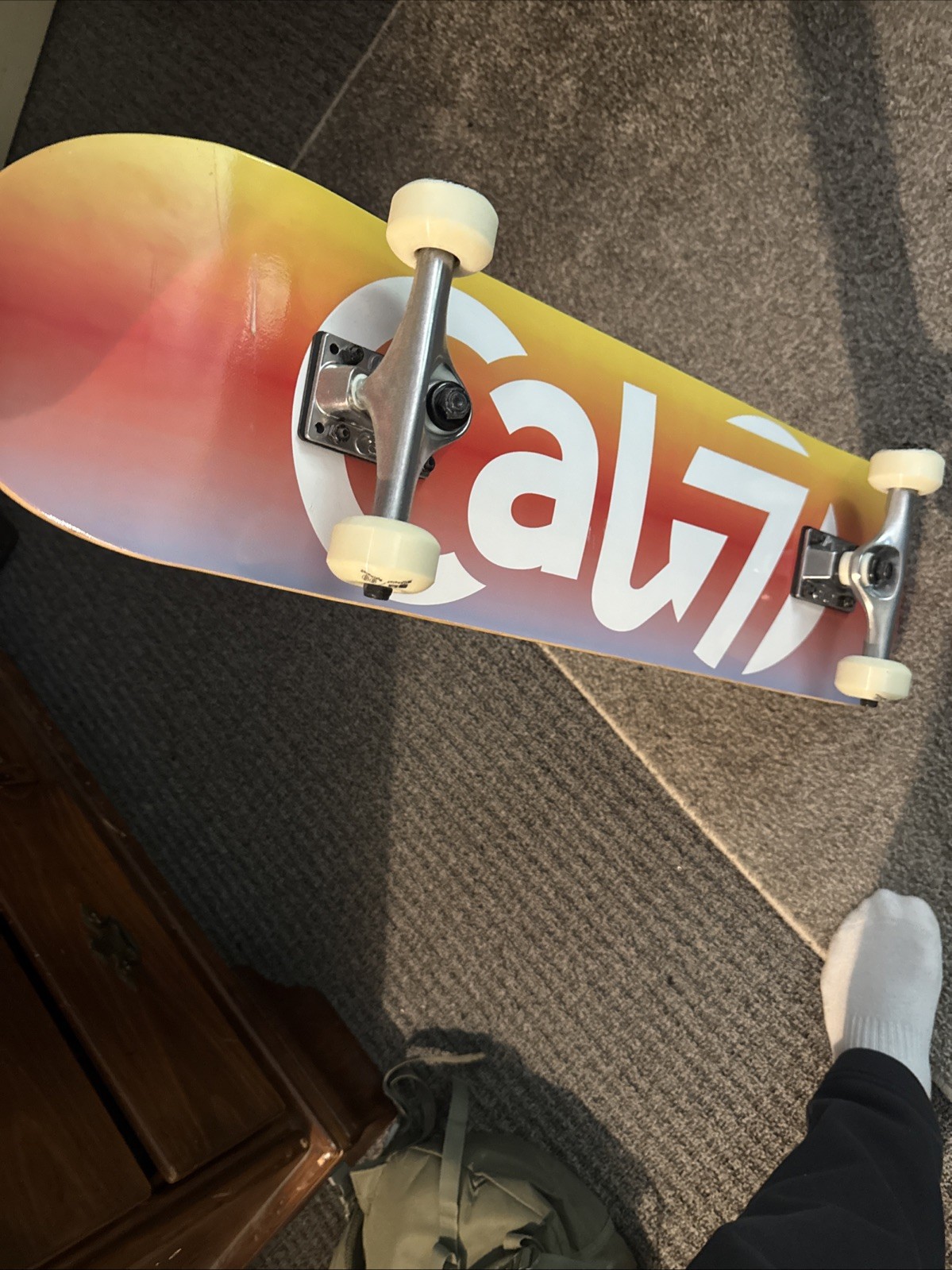 32" X 7.75" (deck) Complete Skateboard