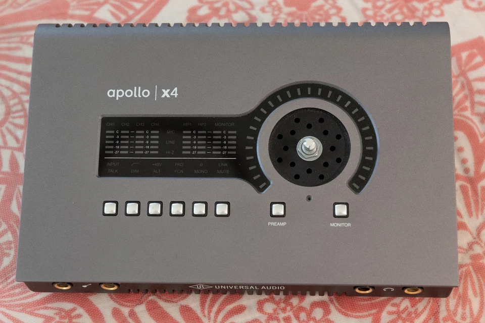 Universal Audio Apollo x4 Thunderbolt 3 interfaccia audio desktop - Immagine 2 di 4