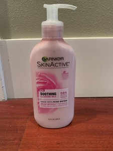 garnier rose face wash