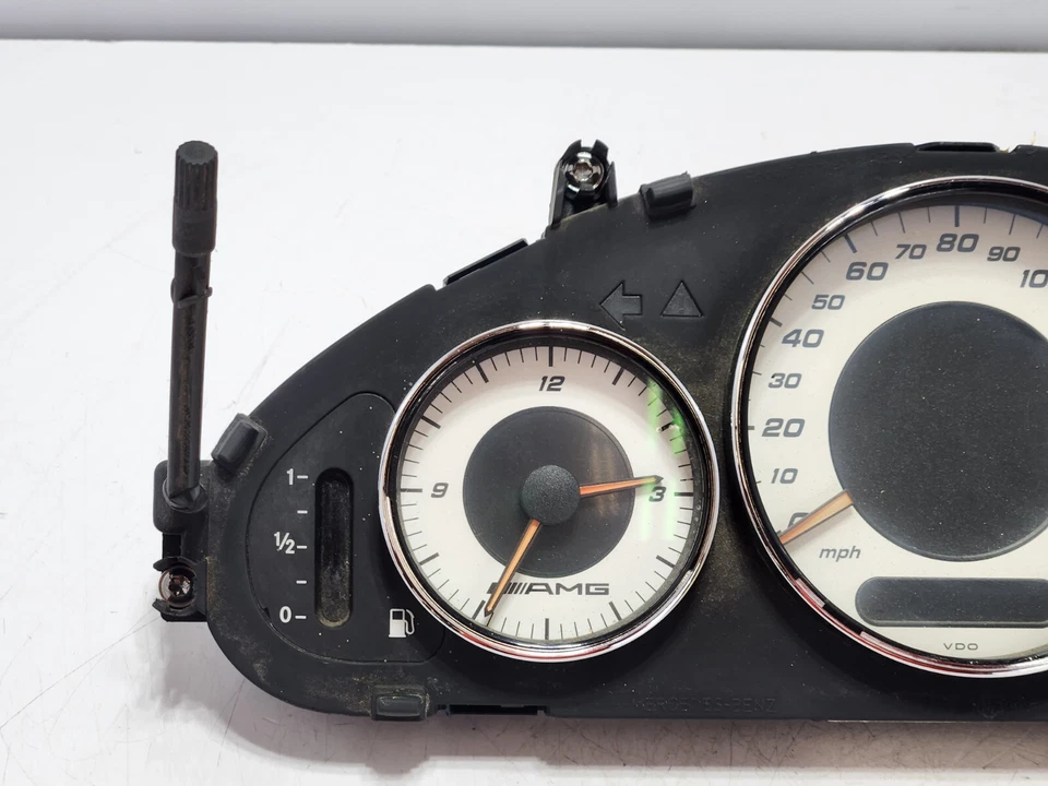 ✅ 2006 OEM Mercedes W219 CLS55 AMG Instrument Cluster Speedometer - Image 2 of 4