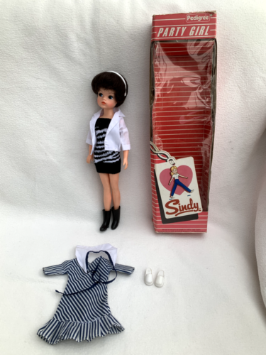 Sindy Party Girl 1983 - Picture 1 of 7