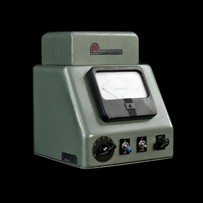 CSI Custom Scientific Instruments 0-50uA DC Bench-top Conductivity Tester