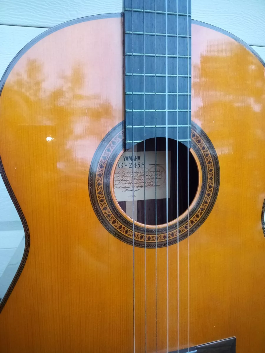 Yamaha g245s classical guitar deals