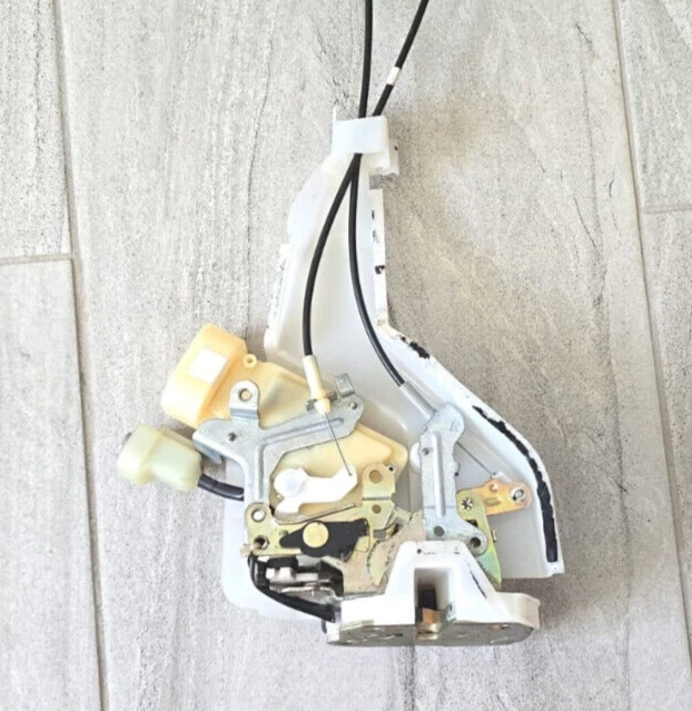GARANTIA VITALÍCIA 1999 a 2003 Lexus RX300 OEM - Atuador de trava de porta traseira direita - Imagem 3 de 4