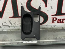 MERCEDES BENZ W246 B CLASS 2018 FRONT CENTRE CONSOLE CUP HOLDER A2466800910