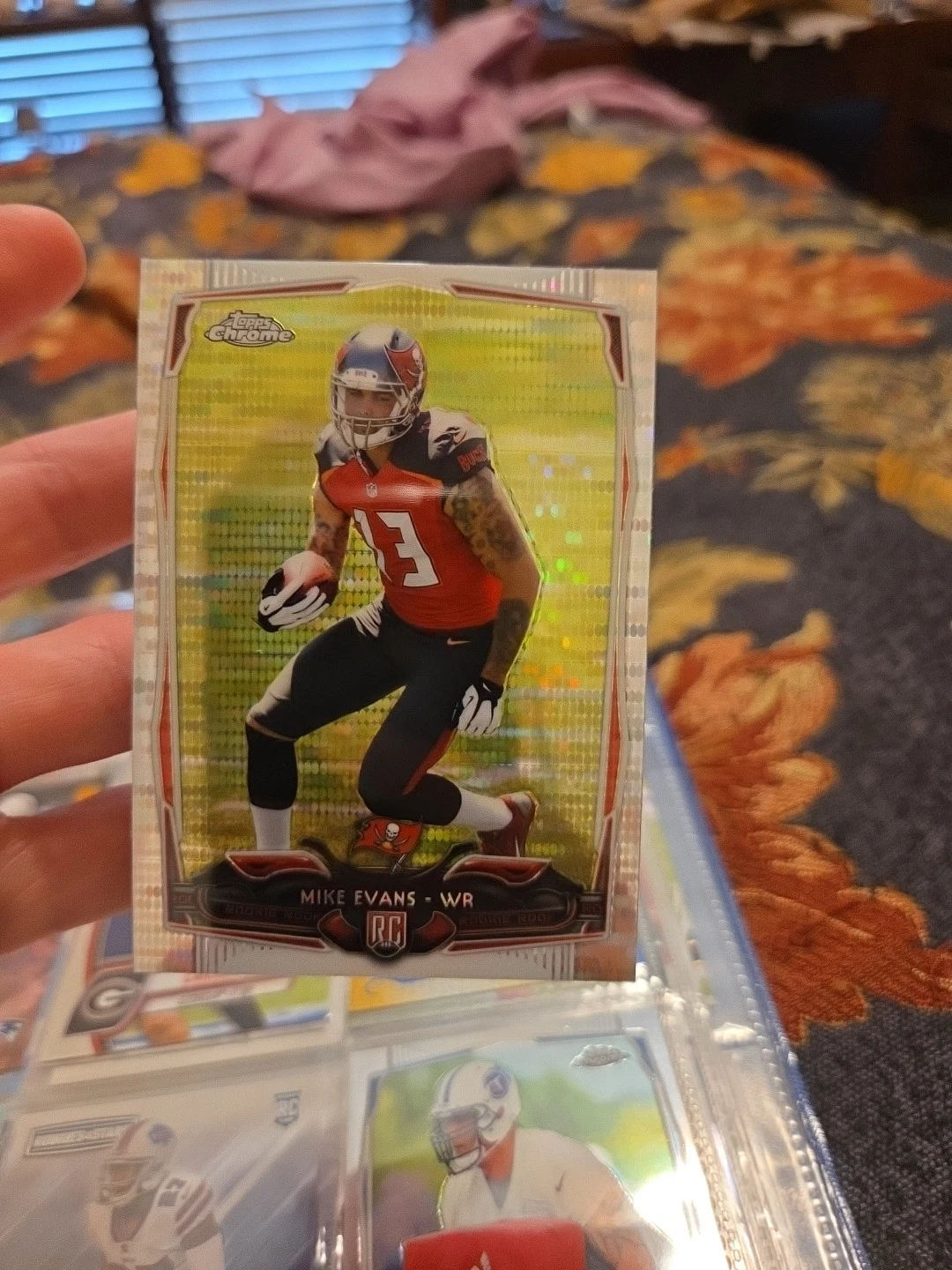 2014 Topps Chrome - Mike Evans #185 Pulsar Refractor (RC)
