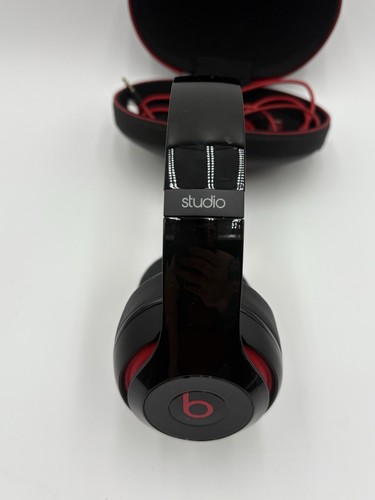 Beats by Dr Dre Studio 2.0 Over the Ear Headphones B0500 Wired Black Red - Picture 4 of 10
