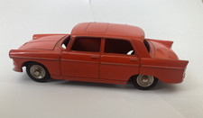 Dinky junior français d'origine Peugeot 404 très bon état orange #101