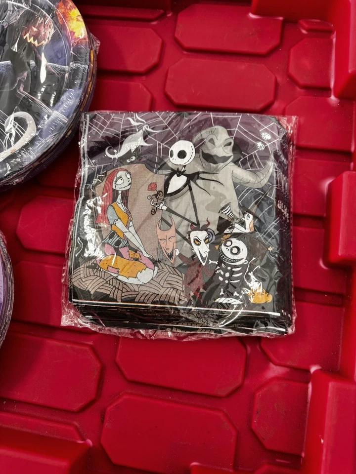 Platos de papel Servilletas Monster Witch, tazas de papel, platos de postre, juego de 120 Foto 2 de 4