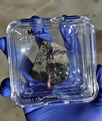 Meteorite**Msied, H4-6 Breccia**110,50 grammi, CADUTA TESTIMONIATA!! 16/11/2021 Marocco - Foto 10 di 24