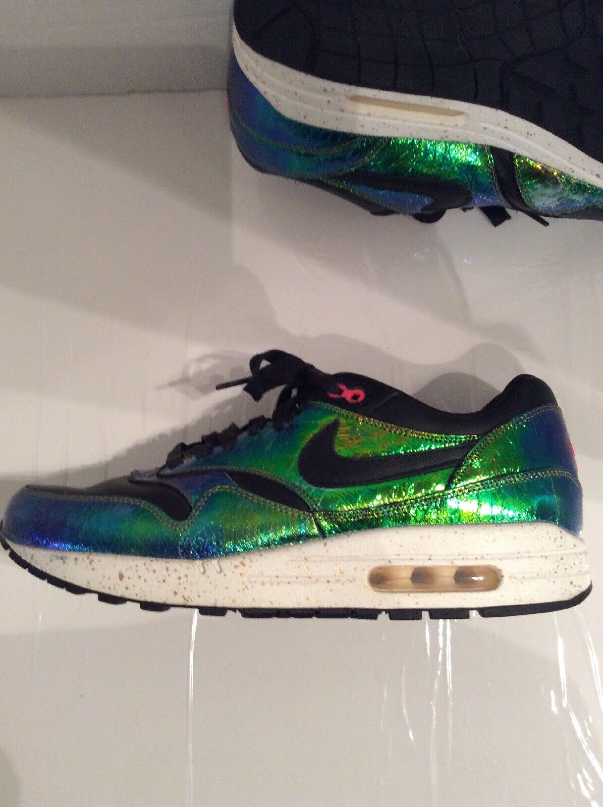 Nike Air Max Holographic Men’s 10.5 Black / Green… - image 9