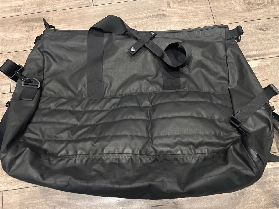 Bolso de Lona Prototipo Nike Fútbol Libero Max Air Plus 2013 Foto 2 de 3