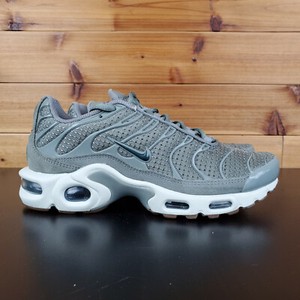air max plus dark stucco