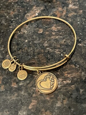 Alex and Ani Whole Heart Charm Bangle Bracelet in Gold Tone-has
