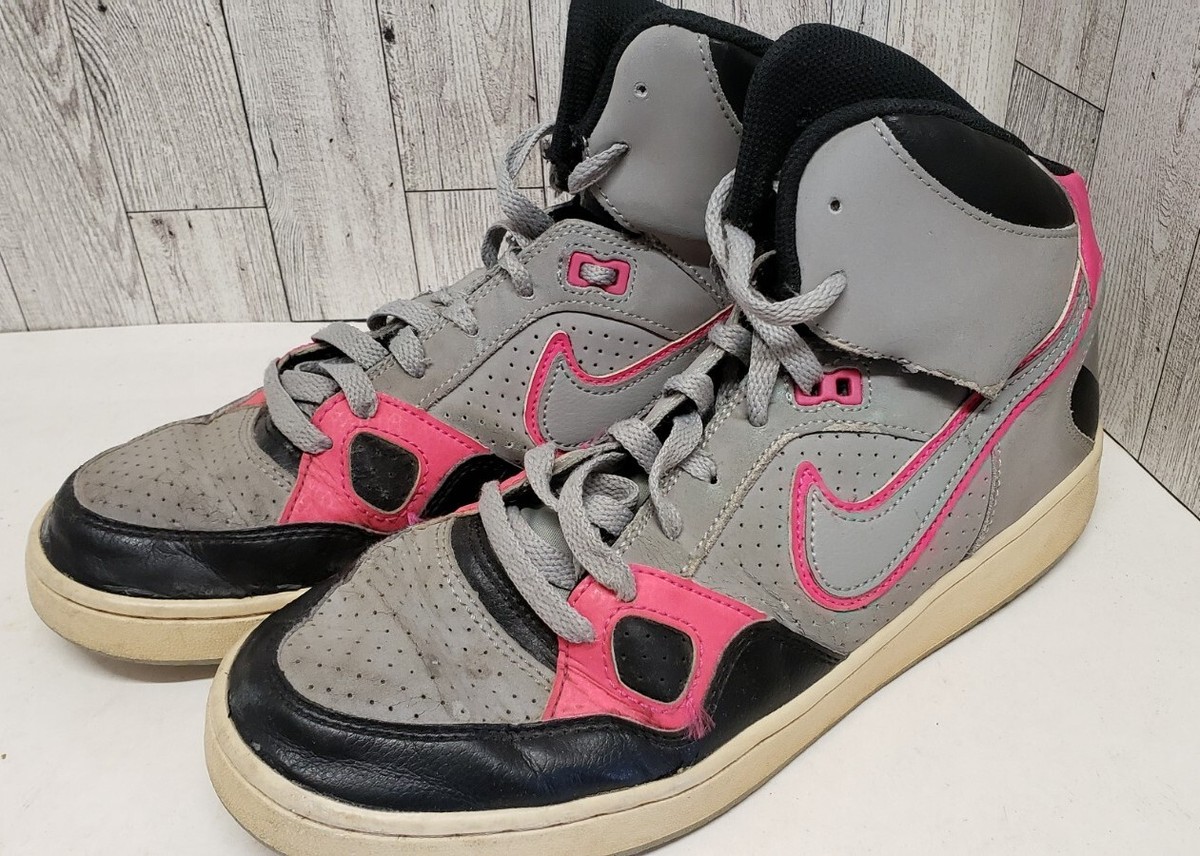 Vintage Nike Shoes Sz Pink/Grey