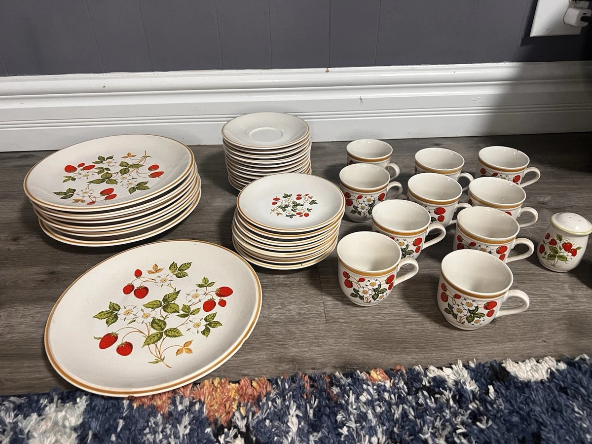 Sheffield Strawberries N Cream In Stoneware for sale | eBay