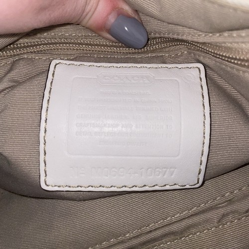 Coach Monogram Signature C Logo Barrel Shoulder Bag Purse White Rainbow 10677 - Picture 16 of 19