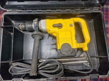 DeWALT D25600 QS Schlagbohrmaschine Mit KOFFER und Meißel