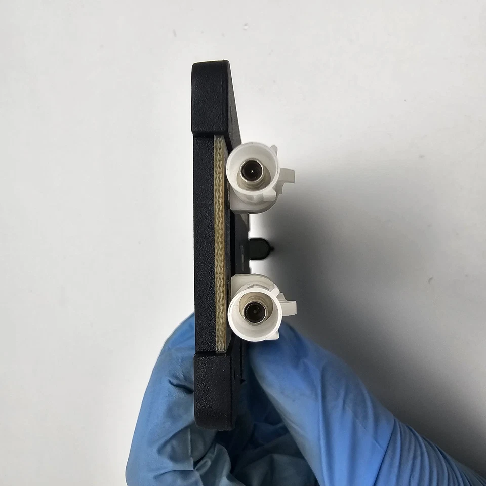 2005-2011 Mercedes SLK350 Antenna Amplifier Splitter A2118208689 - Image 3 of 4