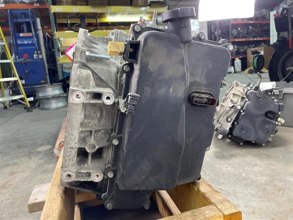 2010 Chevrolet Malibu Automatic Transmission 6 Speed 3.6L 71k OEM Foto 4 de 4