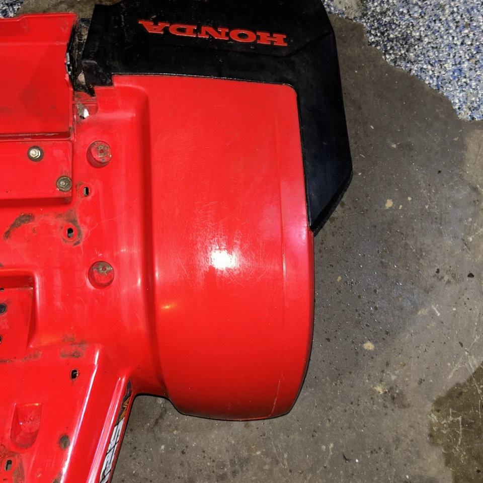 👀 NICE 84 85 Honda ATC125m ATC 125M Rear Fender Plastic Mudflaps OEM - Image 4 of 4