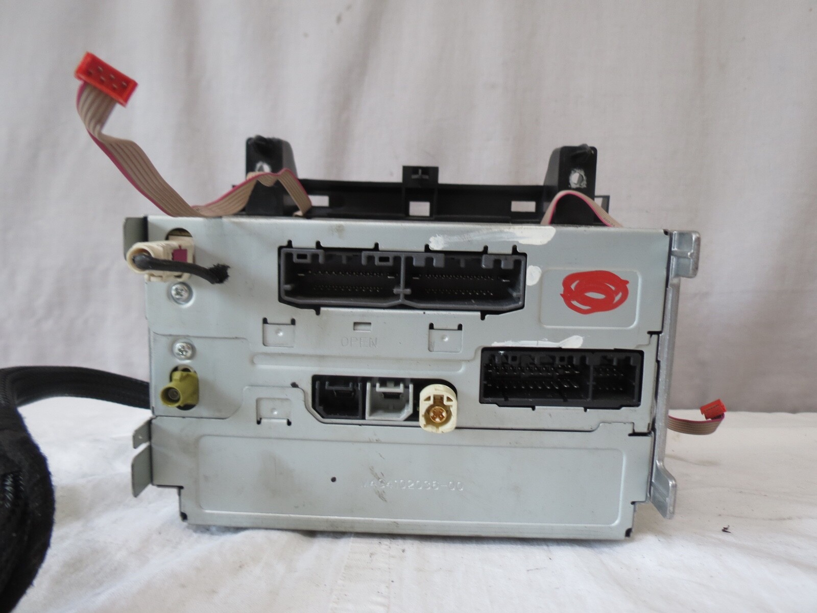 ✅ 14 15 16 17-19 MASERATI GHIBLI Radio CD AM FM SD PLAYER Receiver 06700093100