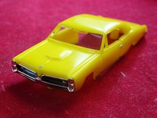MoDEL MoToRING 67 Yellow Pontiac GTO T-jet HO Scale Slot Car Body Aurora RRR