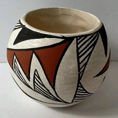 Native American Acoma Pueblo N.M. Mini-pot Pottery By R. Malie