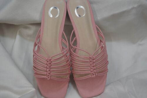 Women's Journee ADORRA sandals size 6