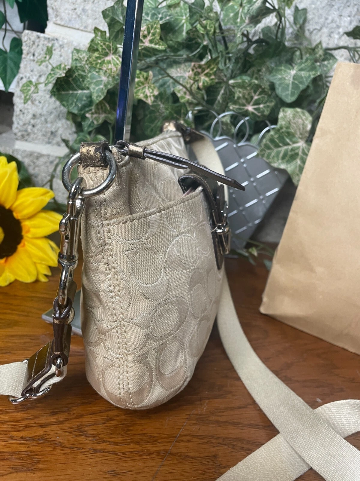 BORSA A TRACOLLA COACH SIGNATURE POPPY SWINGPACK 47018 BORSA A TRACOLLA BORSA A TRACOLLA