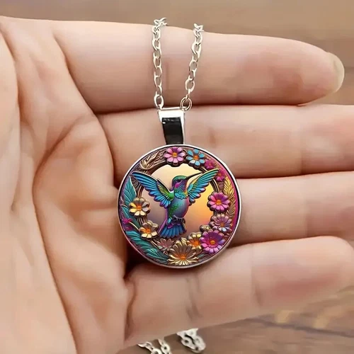 1pc Cute Colorful Kingfisher Pattern Round Pendant Necklace, Bohemian Style - product listing photo