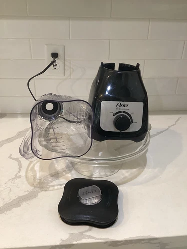 Oster All-Metal Drive Blender. Oster Blender Pitcher , Lid And Motor. NO BLADE.