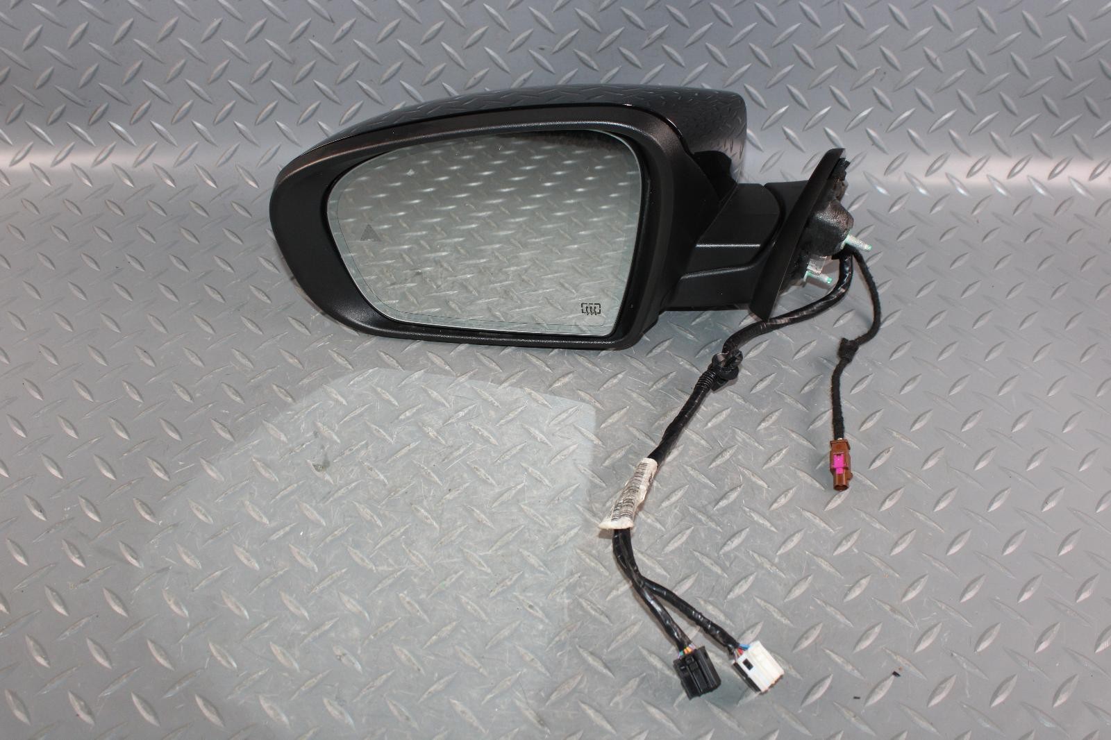 Maserati Quattroporte 2014-2024 Left Surround view camera