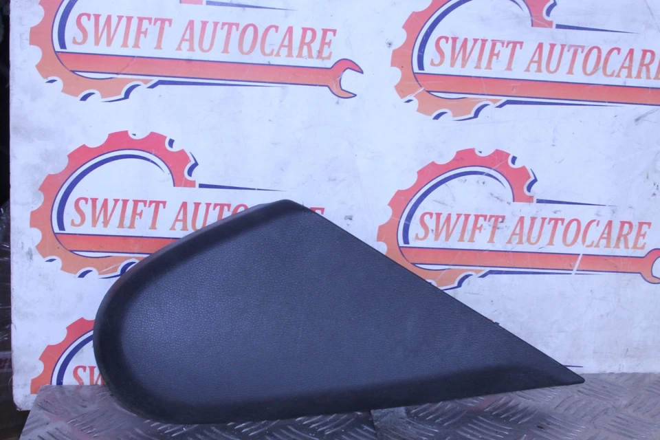 FUNDA ASIENTO MERCEDES BENZ C220 W205 EMBELLECEDOR LADO PASAJERO A2059191922 2014 - 2021 Foto 2 de 4