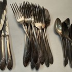 91 Pc Oneida Community Plate QUEEN BESS II Tudor Silverplate Flatware Lot — photo 9