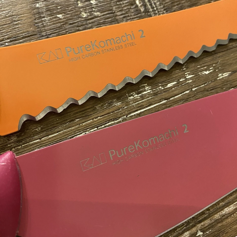 批量 (8) 刀套装 KAI Pure Komachi 2 - 涂层高碳不锈钢 — 第 2/4 张图片