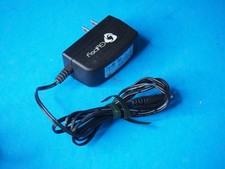 DVE DSA-6G-05 FUS Switching Power Supply AC Adapter Charger DC 5V 1A Gypsy OEM