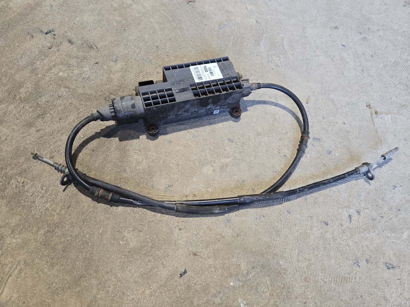 Maserati Ghibli 2014-2024 Parking brake actuator