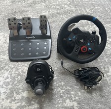 Logitech G29 Driving Force Racing Steering Wheel with Pedals and Shifter Bundle