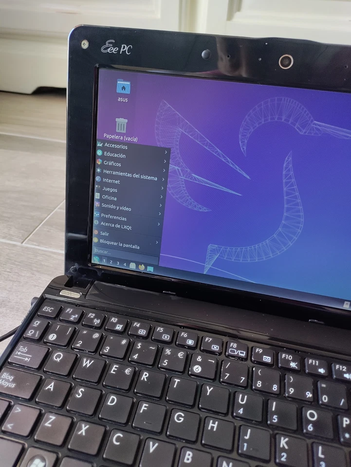 ASUS Eee PC 1005PE 10.1" Netbook Laptop – 2 Batteries – Linux Lubuntu – Working - Imagen 2 de 4