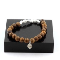 Mineralien Und Edelsteine. Howlite Armband Aus Den USA + Holzperlen 8 Mm. Fa