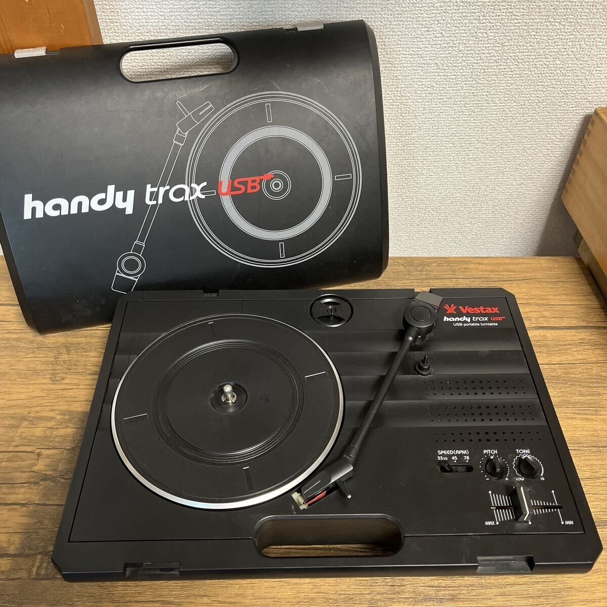 Vestax handy trax USB Black Turntable Handytrax Record Player