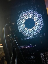 A Corsair 5000D RGB Mid-Tower Case W
