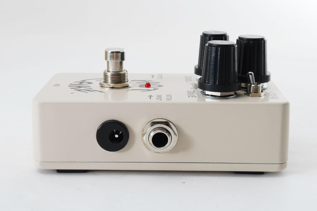 CROWTHER AUDIO HOT CAKE Overdrive V2 knob Distortion Guitar CROWTHER AUDIO HOT CAKE Overdrive V2 knob Distortion Guitar