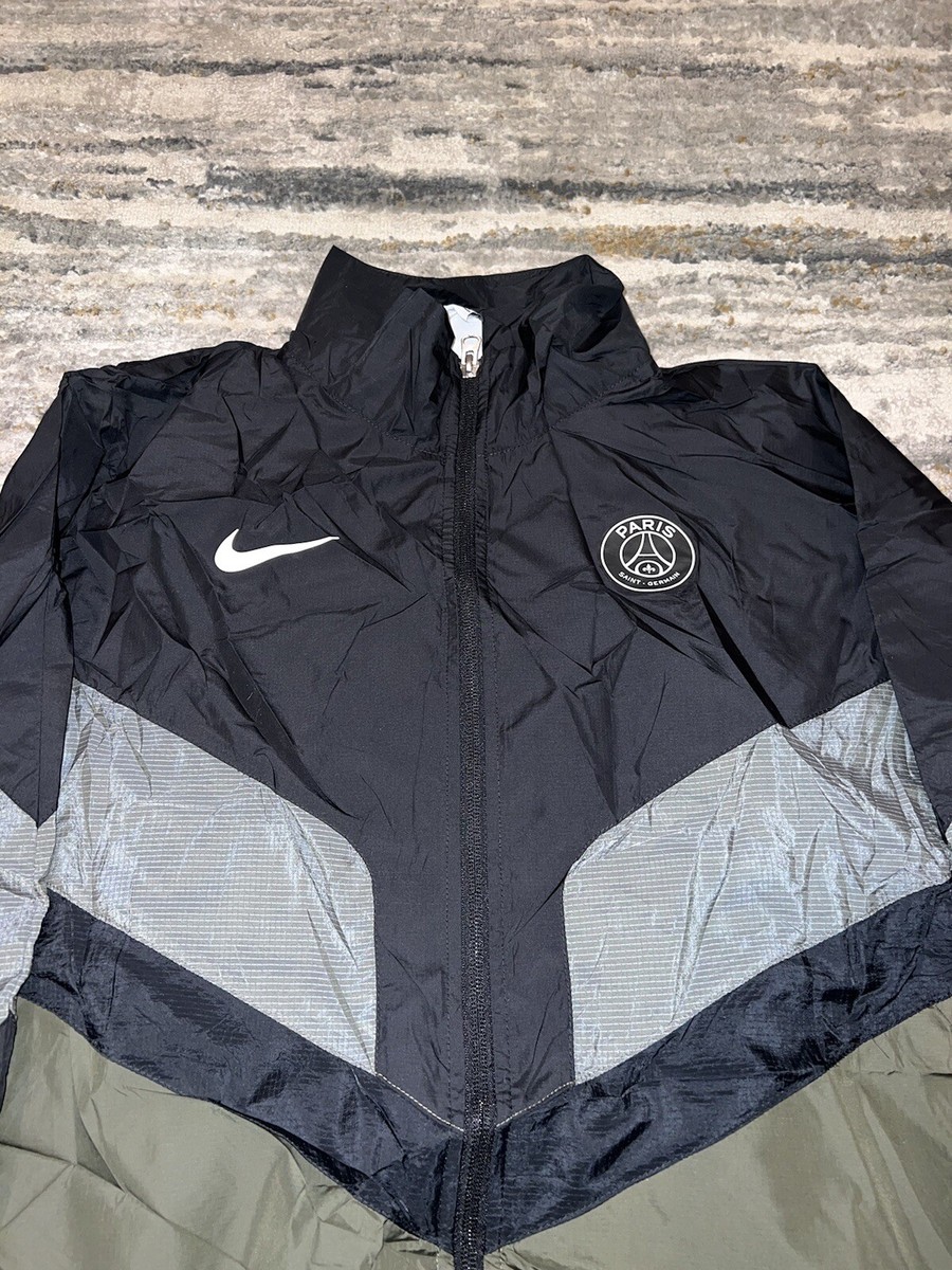 Nike Paris Saint-Germain ジャケット　Ｌサイズ Vintage Nike Paris Saint-Germain PSG Football Jacket Track