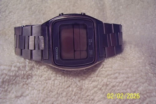 VINTAGE  SEIKO   CHRONOGRAPH MANS W/WATCH  70S AS IS