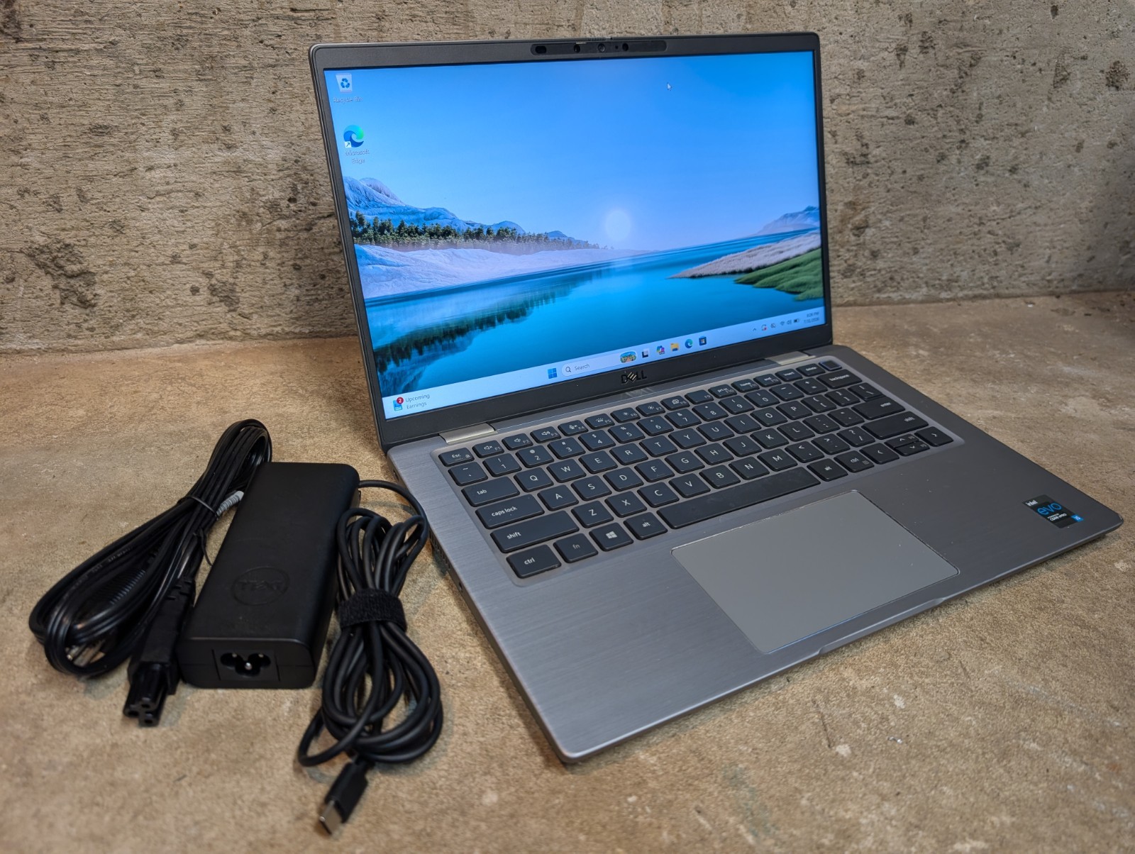 Dell Latitude 7420 14" Intel 11th Gen i5-1145G7 16GB RAM 256GB SSD Win 11 Pro