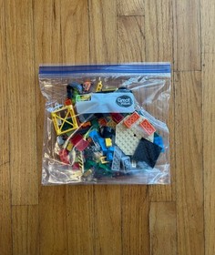 LEGO Juniors: Easy to Build Construction Set - Used (10667) (With Box)