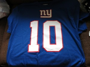 eli manning shirt
